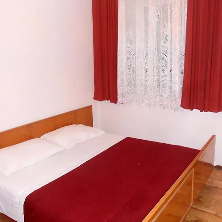 With Parking Space Vrisnik, Hvar - 4051 Apartment