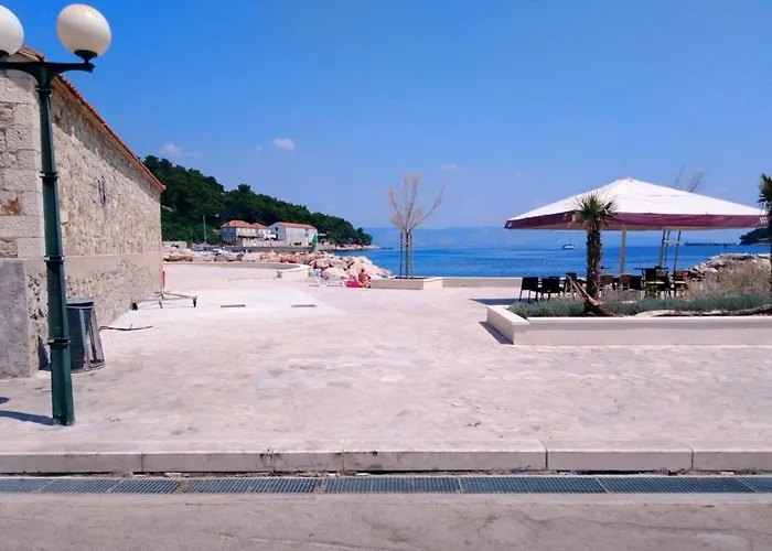 With Parking Space Vrisnik, Hvar - 4051 ילסה